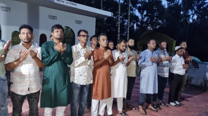 বৈষম্যবিরোধী আন্দোলনে নিহত শহীদদের পরিবারের পাশে সিলেট যুবদল নেতৃবৃন্দ