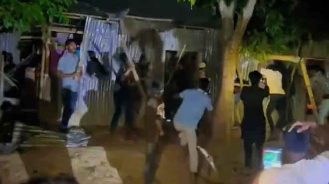 ছাতকে ৯ বছরের শিশুকে ধর্ষণের অভিযোগ, অভিযুক্তের বাড়ি ভাঙচুর