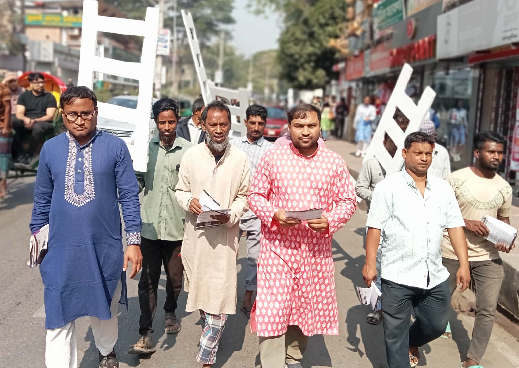 বৈষম্যহীন-অসাম্প্রদায়িক সমাজ নির্মাণে মই মার্কায় ভোট দিন : প্রণব জ্যোতি পাল