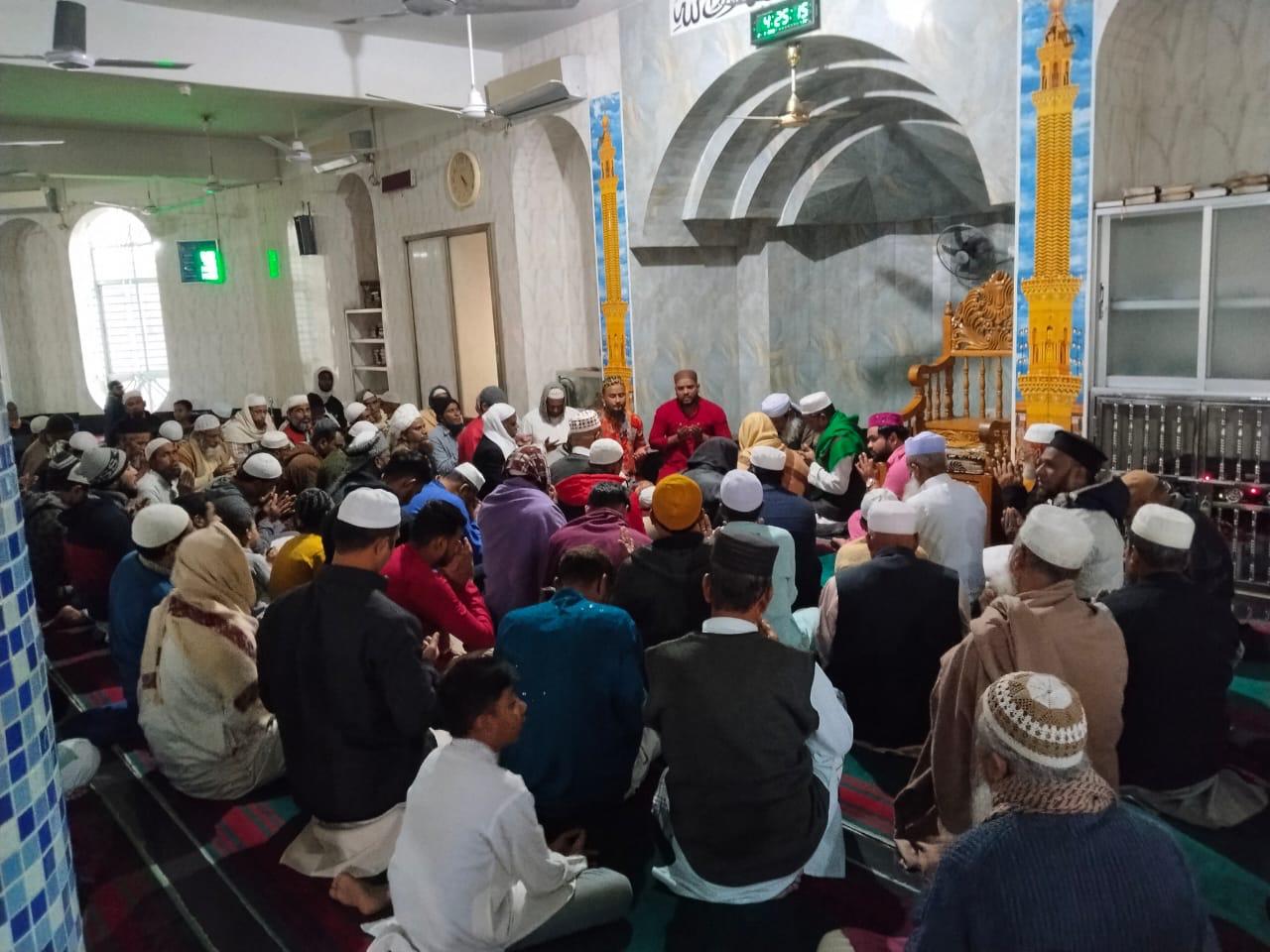 বেগম খালেদা জিয়ার রুহের মাগফিরাত কামনায় যুবদল নেতার দোয়া মাহফিল