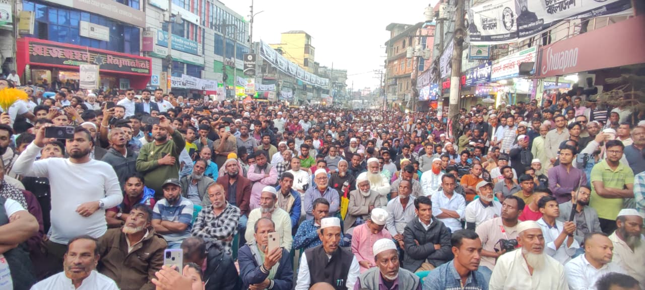 ধানের শীষের মুহুর্মুহু স্লোগানে কাঁপলো বিয়ানীবাজার