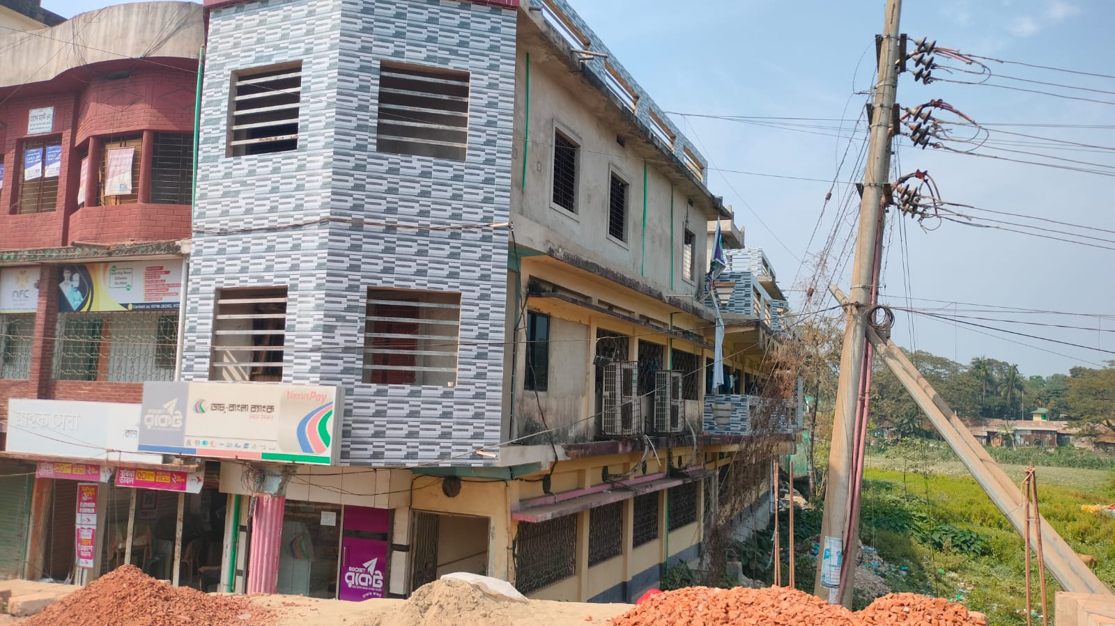 জগন্নাথপুরে চাঁদাবাজির অভিযোগে ৩ সাংবাদিকের বিরুদ্ধে আদালতে মামলা