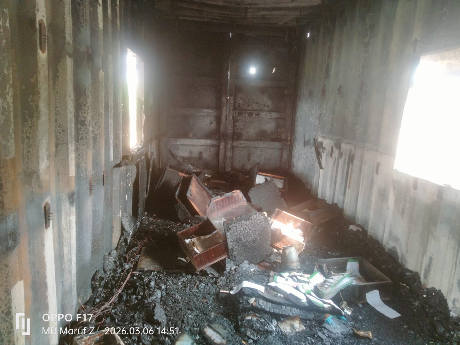 কানাইঘাটে অটো রাইস মিলে ভয়াবহ অগ্নিকাণ্ড, দেড় কোটি টাকার ক্ষতি