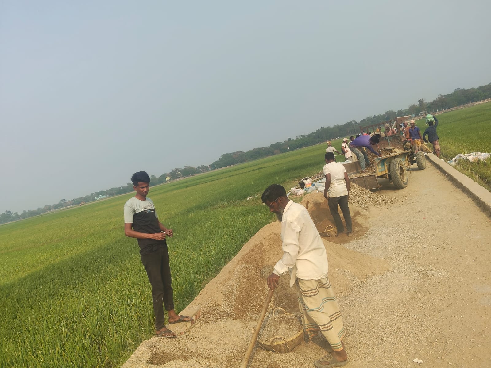 সংস্কারের প্রলেপে দুর্নীতির ক্ষত: জগদল-মাটিয়াপুর সড়কের টাকা যাচ্ছে কার পকেটে?