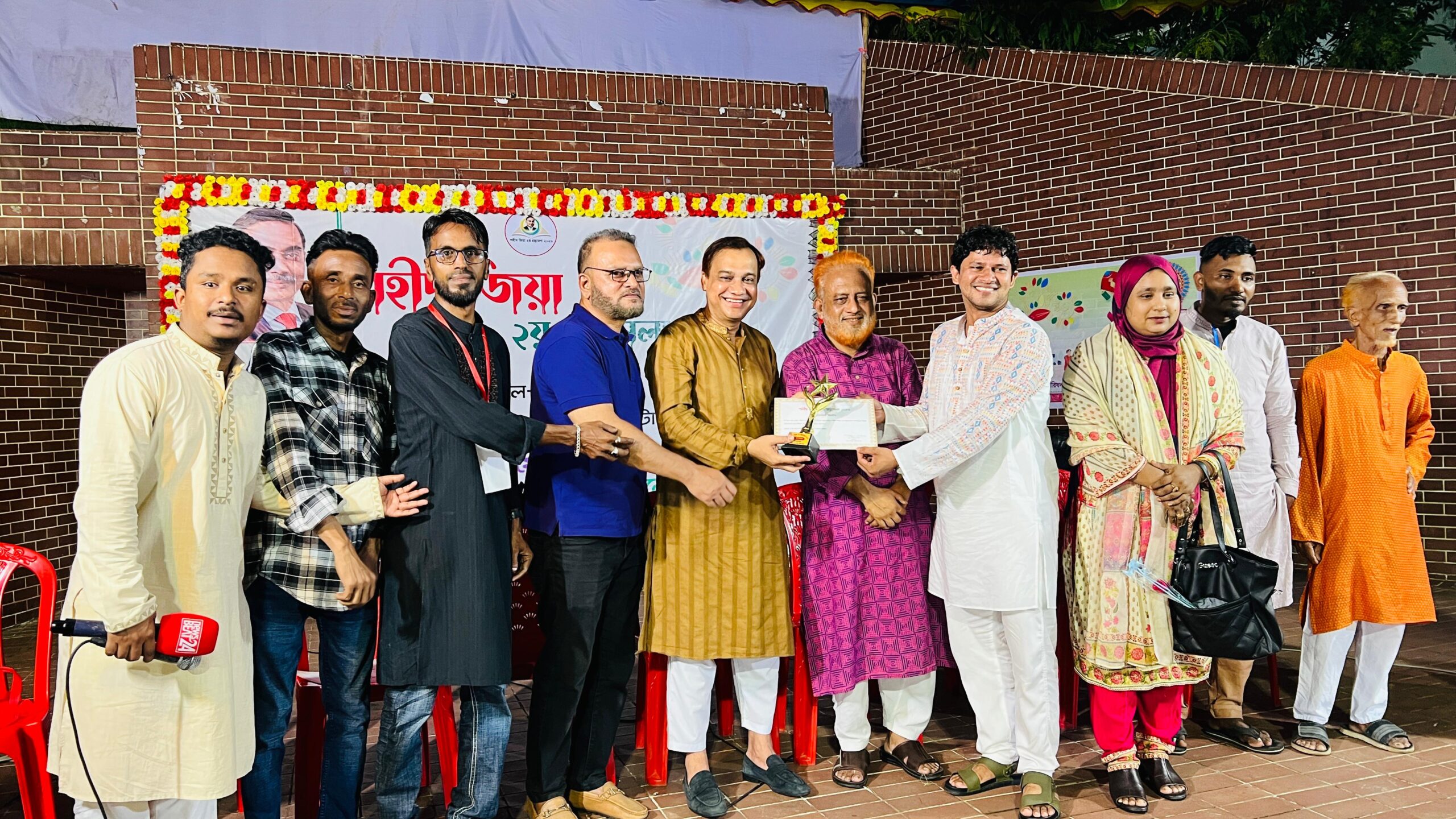 নতুন প্রজন্মকে বইমুখী করতে বইমেলা আয়োজন অব্যাহত রাখতে হবে : রেজাউল হাসান কয়েস লোদী