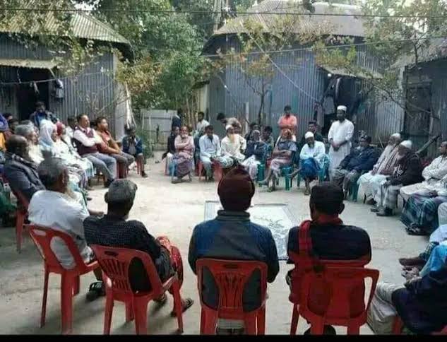 কোর্টে বিচারাধীন ভূমি নিয়ে বাসুরী গ্রামে ত্রিপক্ষীয় বিরোধ!  বাদীকে না জানিয়ে দুই পক্ষের সালিশ বৈঠকের অভিযোগ