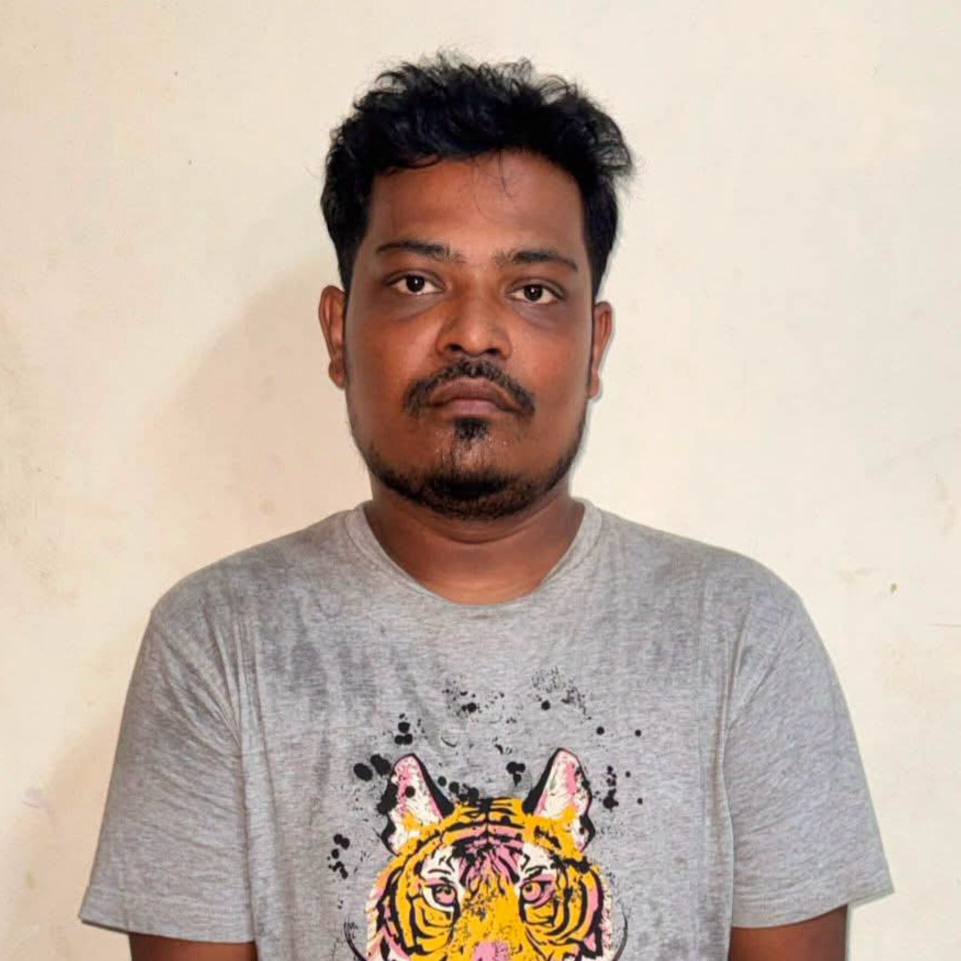 মৌলভীবাজারের কমলগঞ্জে চাঞ্চল্যকর ছিনতাইয়ের ঘটনার মূলহোতা চট্টগ্রাম থেকে গ্রেফতার