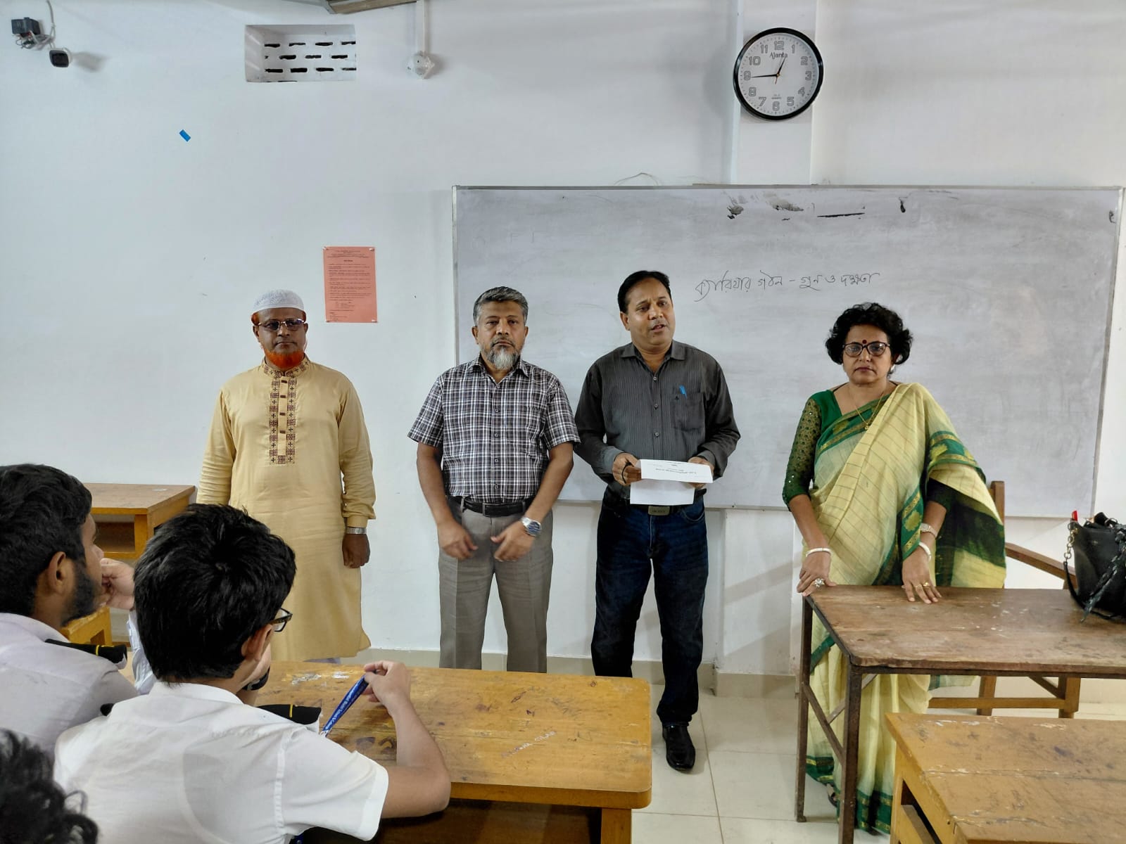 শ্রীমঙ্গলে শুরু হলো বই পড়া উৎসব, অংশ নিচ্ছেন ২৫ হাজারের বেশী পাঠক