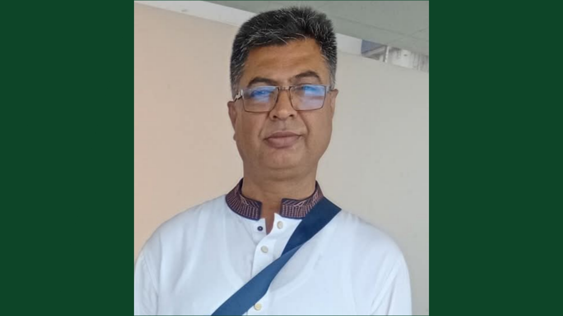 পবিত্র ওমরাহ পালনে সৌদি গেলেন জগদল ইউপি চেয়ারম্যান লাভলু