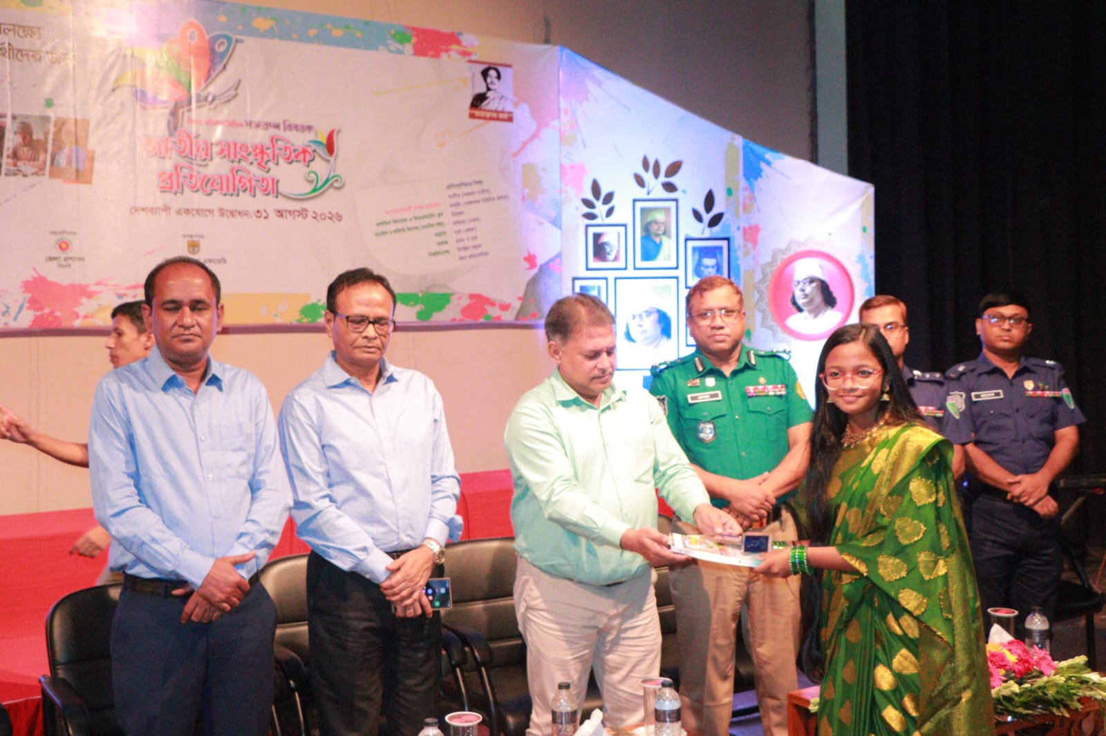 নজরুল ছিলেন বহুমাত্রিক প্রতিভার অধিকারী – বিভাগীয় কমিশনার