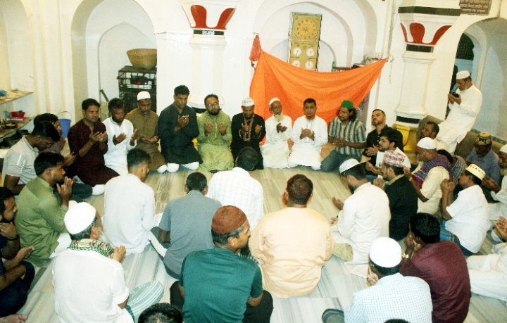 হিফজুর এর ১ম মৃত্যুবার্ষিকীতে জাতীয়তাবাদী পরিবারের দোয়া মাহফিল