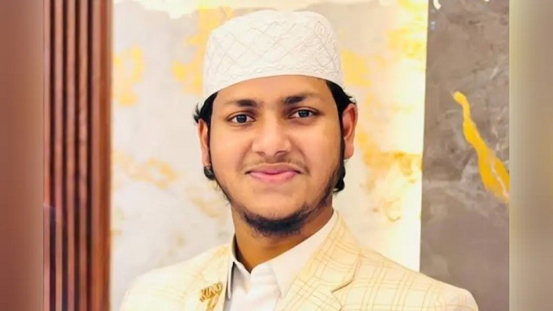 বিতর্কিত বক্তব্যের জন্য দুঃখ প্রকাশ করলেন কারী জুবায়ের আহমাদ তাশরীফ